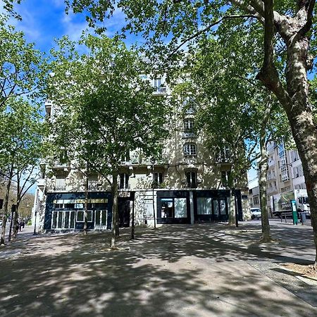 Appartamento Charming Studio In Porte De Versailles Parigi Esterno foto