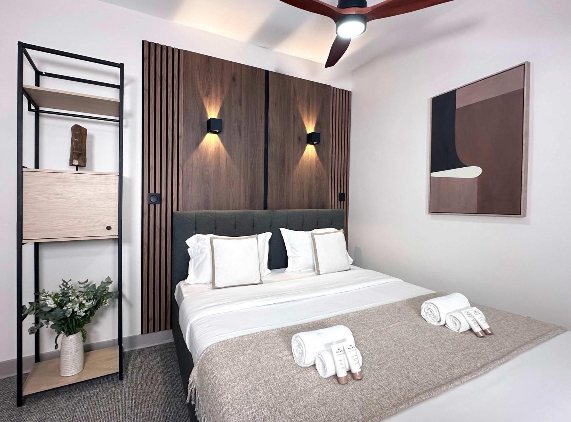 Appartamento Charming Studio In Porte De Versailles Parigi Esterno foto